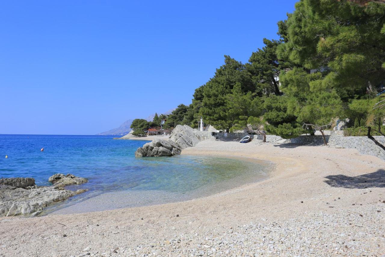 Apartments By The Sea Brela, Makarska - 2718 외부 사진