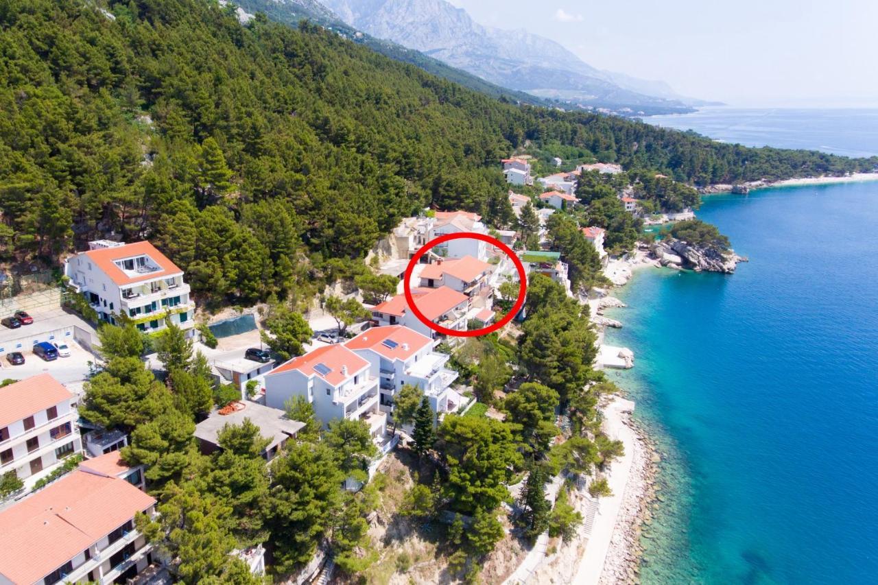 Apartments By The Sea Brela, Makarska - 2718 외부 사진